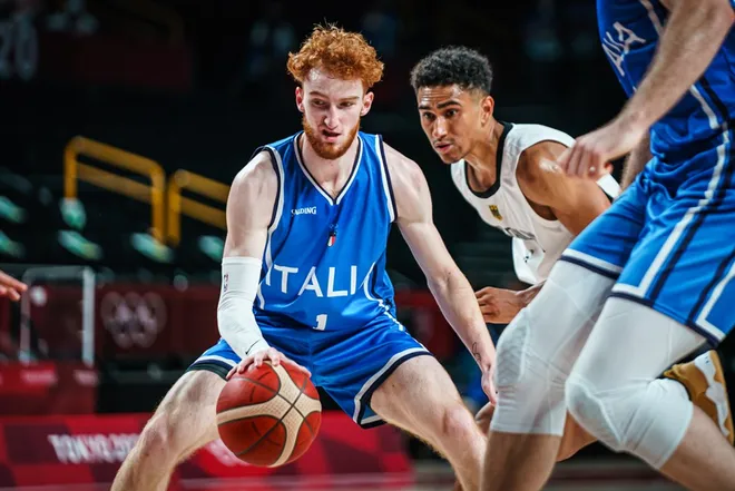 Nico Mannion to play basketball in Italy