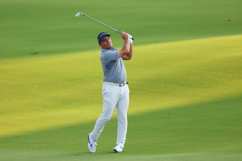 francesco-molinari-abu-dhabi-2023-friday-swinging-scaled.jpg