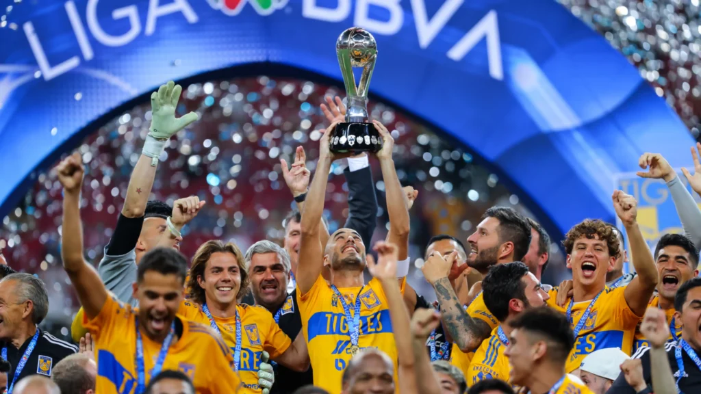 liga mexico football winners