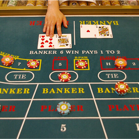 Strategia di baccarat e guida al gioco online