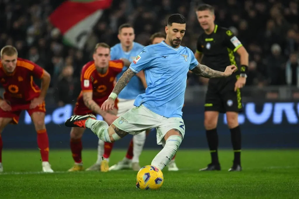 Coppa Italia, Lazio-Roma 1-0