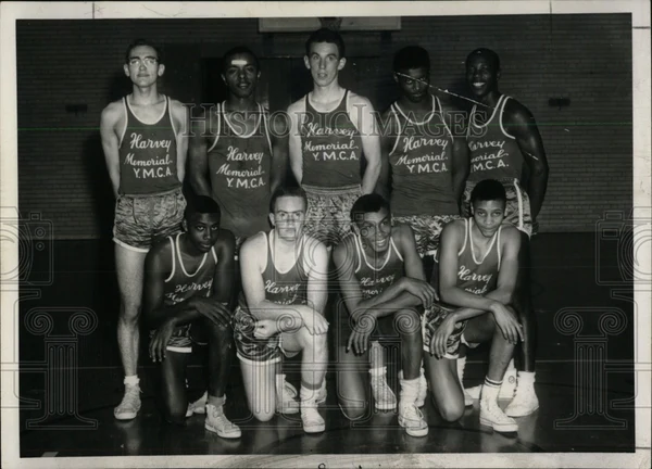 1962 Press Photo Harvey Memorial YMCA Basketball team