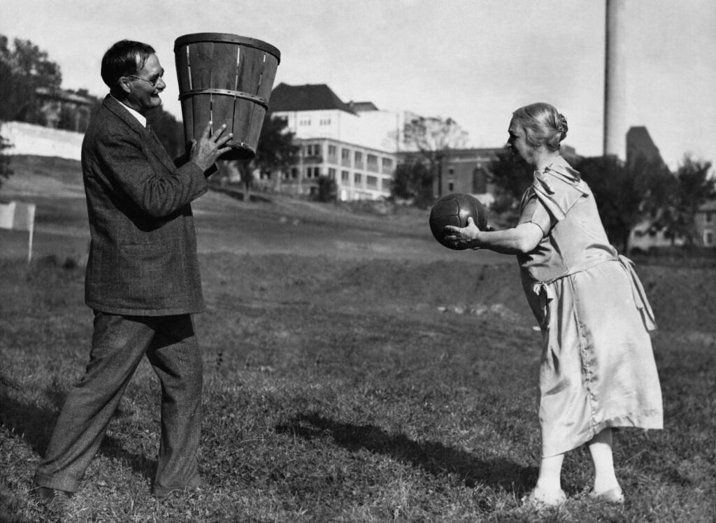 James Naismith storia del basket