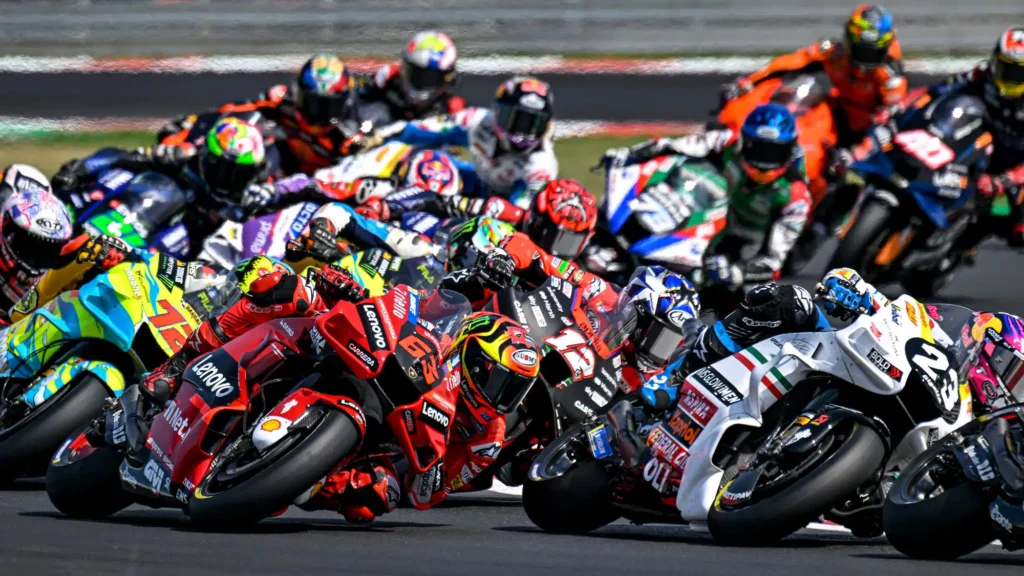 MotoGP-race-start